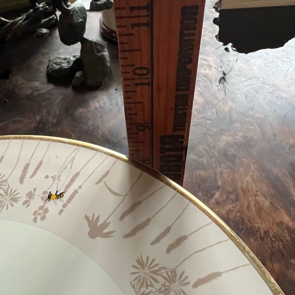 One Hundred 80 Degrees Busy Bees Cake Stand - Picture 2 of 8